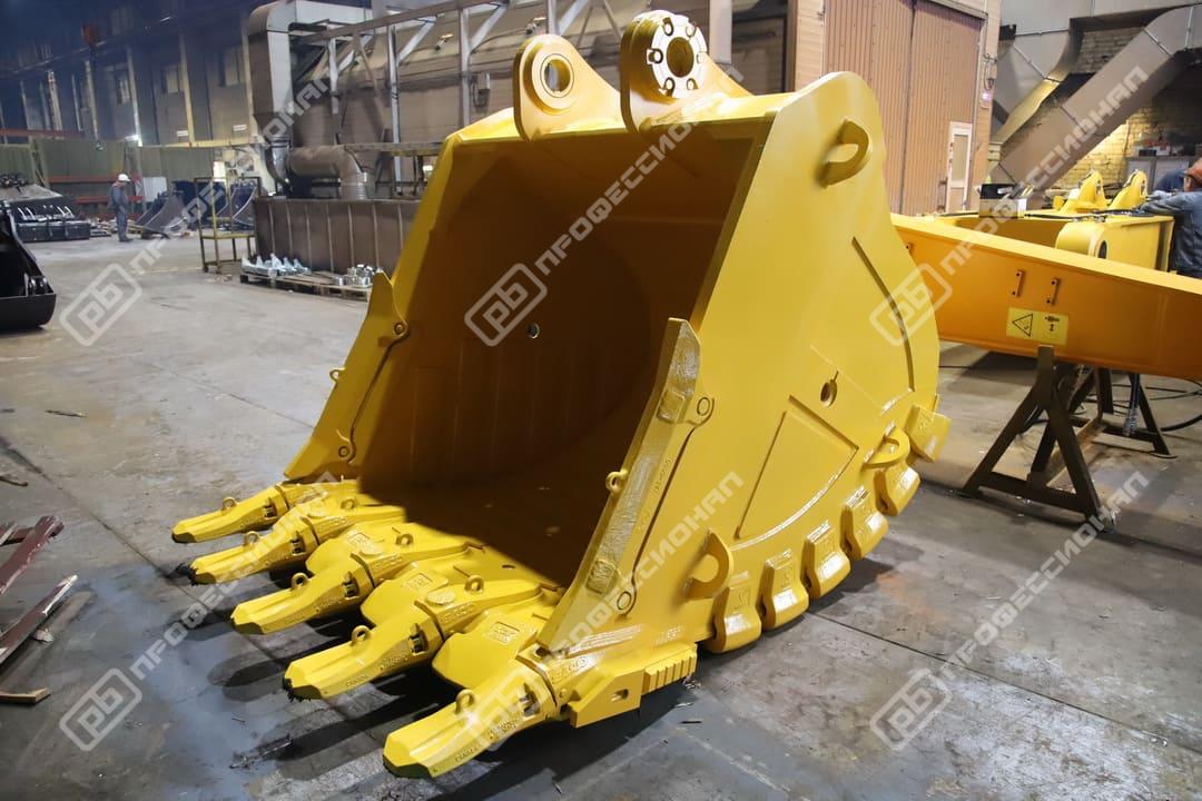 Ковш скальный усиленный для экскаватора Komatsu PC800-8M0 объемом 4,4 куб.м